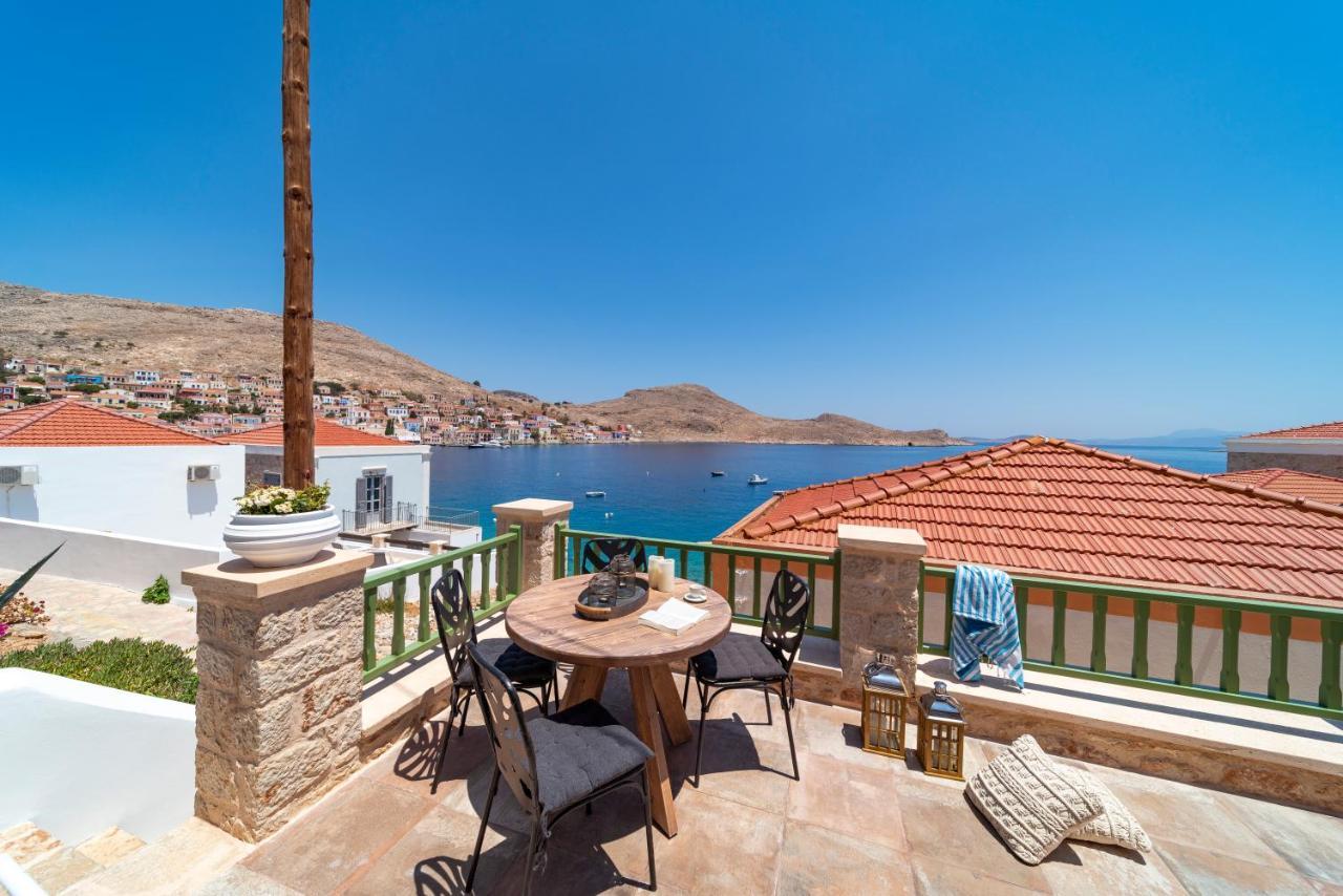 Muse Clio Villa Chalki Town Bagian luar foto