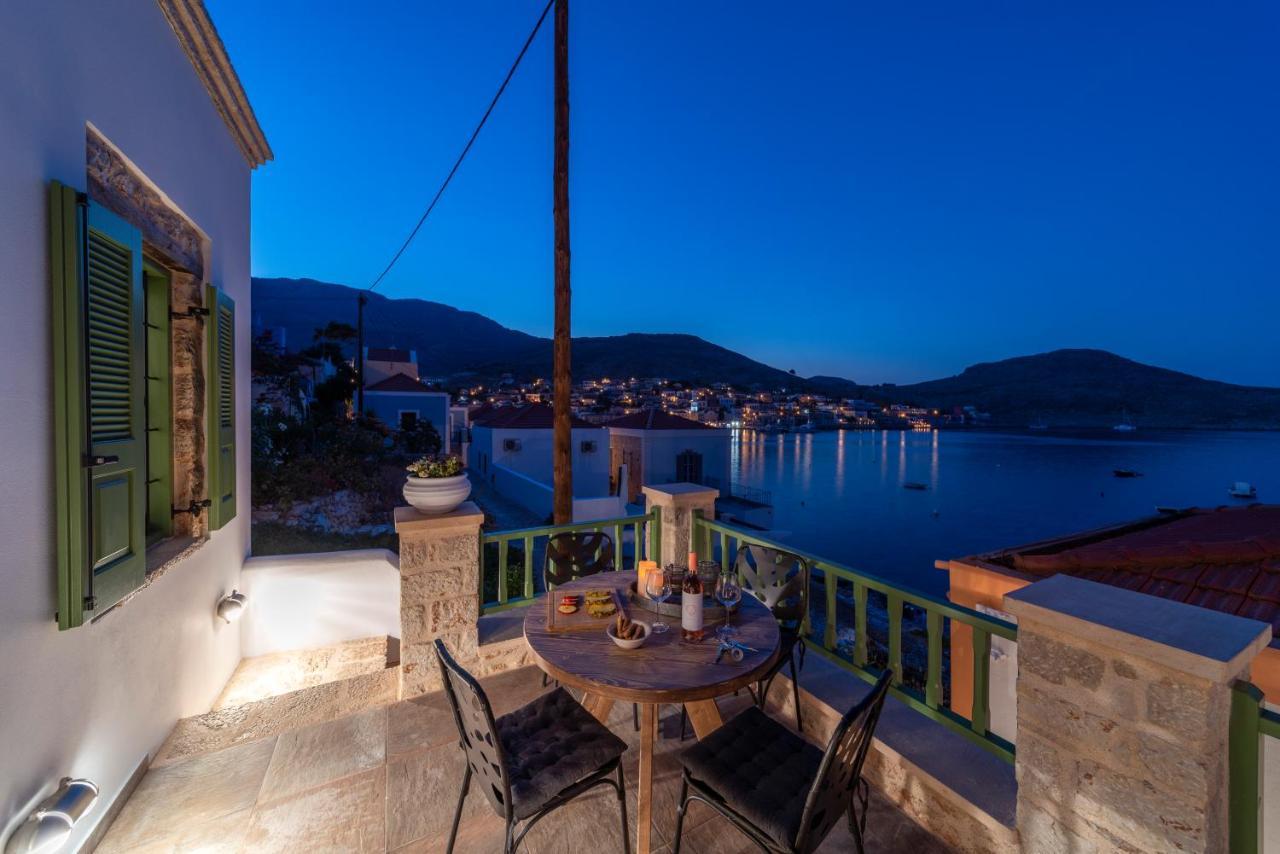 Muse Clio Villa Chalki Town Bagian luar foto