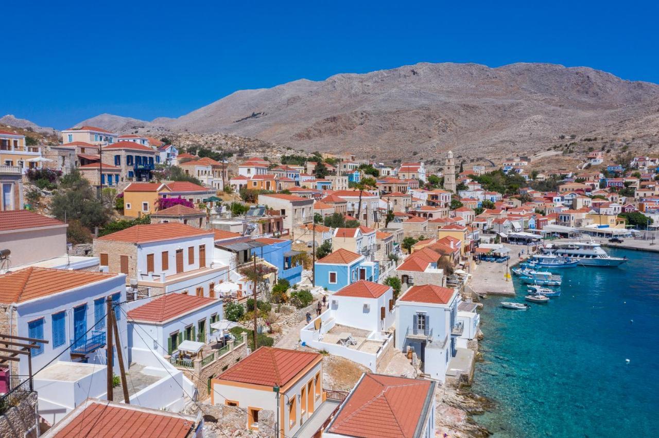Muse Clio Villa Chalki Town Bagian luar foto